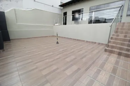 com 5 Quartos à venda, 142m² no Saraiva, Uberlândia
