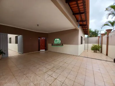 Casa com 4 Quartos à venda, 300m² no Anápolis City, Anápolis