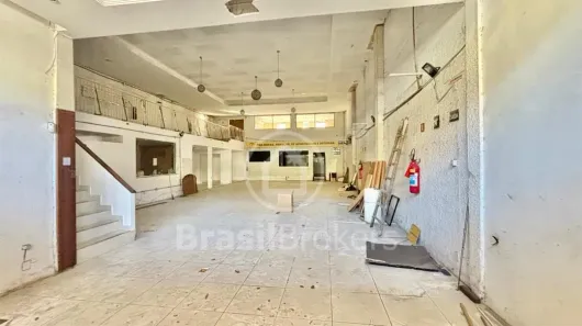 Galpão/Depósito/Armazém à venda, 552m² no Bancários, Rio de Janeiro