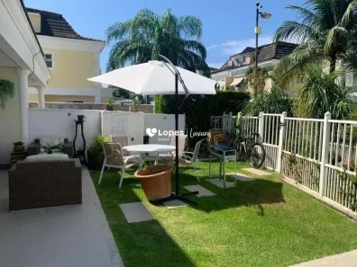 Casa de Condomínio com 4 Quartos à venda, 212m² no Recreio dos Bandeirantes, Rio de Janeiro