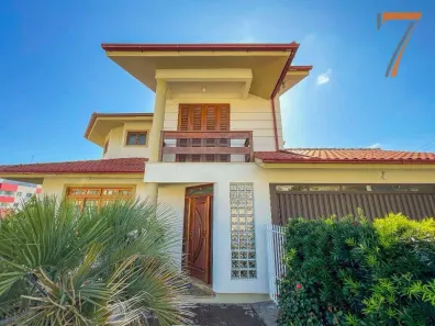 Casa com 4 Quartos à venda, 255m² no Capoeiras, Florianópolis