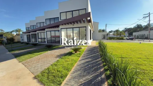 Ponto Comercial para alugar, 77m² no Jardim Karaíba, Uberlândia