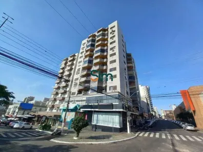 Apartamento com 2 Quartos para alugar, 90m² no Centro, Chapecó