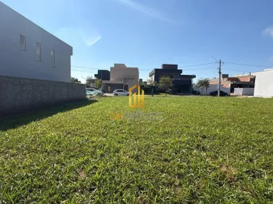 Lote/Terreno à venda, 328m² no Jardim Cristal, Aparecida de Goiânia