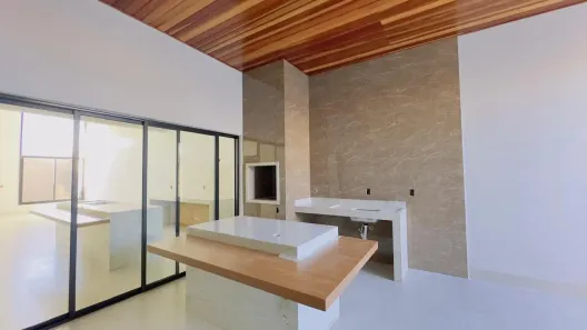 Casa com 3 Quartos à venda, 170m² no Novo Mundo, Uberlândia
