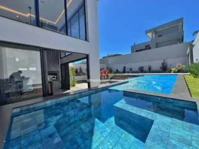 Casa de Condomínio com 3 Quartos à venda, 481m² no FAG, Cascavel