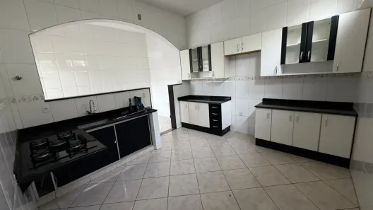 Casa com 3 Quartos para alugar, 100m² no Pedra Azul, Contagem