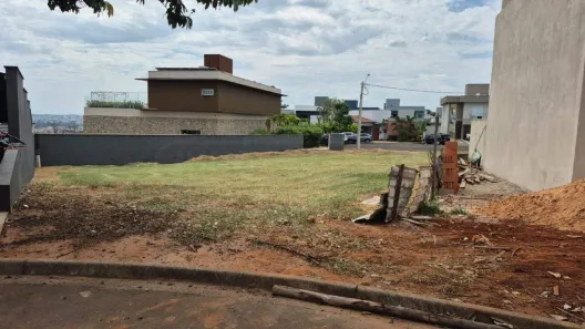 Lote/Terreno à venda, 388m² no Centro, Piracicaba