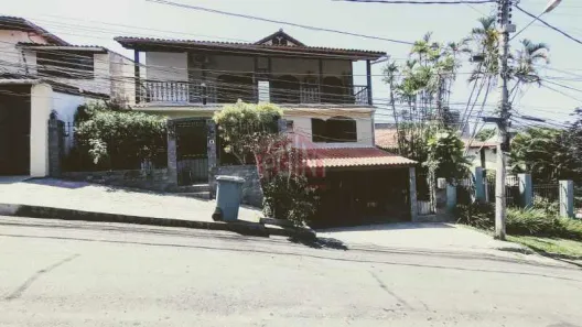 Casa de Condomínio com 5 Quartos à venda, 300m² no Badu, Niterói