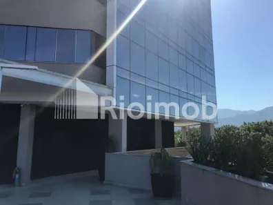 Ponto Comercial para alugar, 73m² no Recreio dos Bandeirantes, Rio de Janeiro
