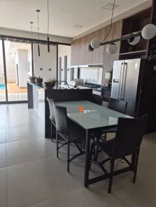 Casa de Condomínio com 3 Quartos à venda, 236m² no Residencial Terra Nova, Presidente Prudente