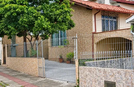 Casa com 3 Quartos à venda, 106m² no Bela Vista, São José