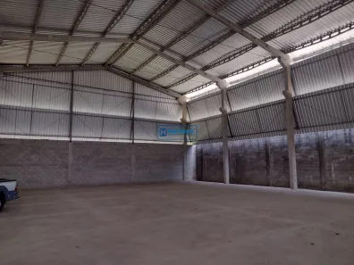 Galpão/Depósito/Armazém à venda, 2500m² no Planície da Serra, Serra