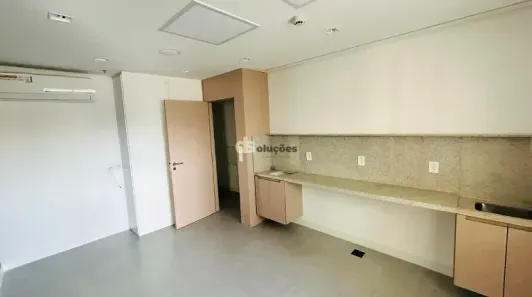 Sala Comercial para venda ou aluguel, 132m² no Cidade Monções, São Paulo