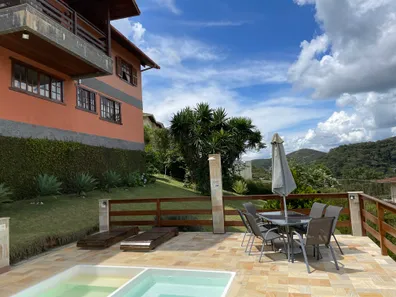 Casa de Condomínio com 5 Quartos à venda, 300m² no Albuquerque, Teresópolis