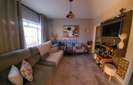 Casa com 2 Quartos à venda, 116m² no Jardim Siesta, Jacareí