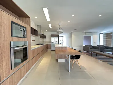Casa de Condomínio com 4 Quartos para alugar, 560m² no Alphaville Residencial Um, Barueri