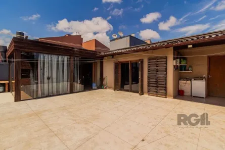 Cobertura com 3 Quartos à venda, 252m² no Teresópolis, Porto Alegre