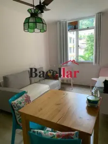 Apartamento com 2 Quartos à venda, 45m² no Centro, Rio de Janeiro