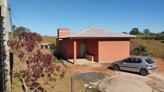 Fazenda/Sítio com 2 Quartos à venda, 3000m² no Ouro Fino, Ouro Fino