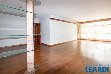 Apartamento com 3 Quartos à venda, 170m² no Santa Cecília, São Paulo