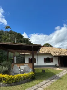 Casa com 4 Quartos à venda, 500m² no Bonsucesso, Petrópolis