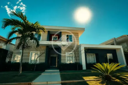 Casa de Condomínio com 5 Quartos à venda, 425m² no Jardins Milão, Goiânia