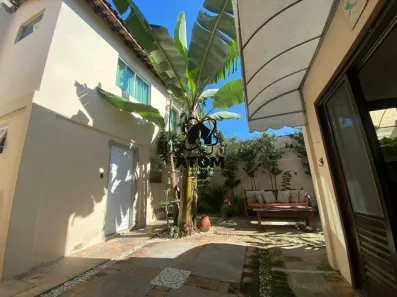 Casa com 5 Quartos para alugar, 250m² no Jardim Independência, Taubaté