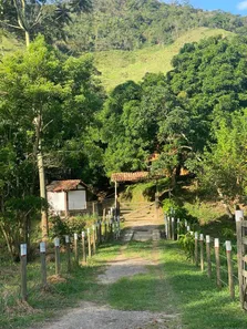 Fazenda/Sítio com 4 Quartos à venda, 50m² no Cava Grande, Marliéria