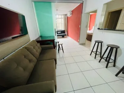 Apartamento com 2 Quartos à venda, 67m² no Gonzaga, Santos
