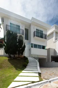 Casa de Condomínio com 4 Quartos para alugar, 324m² no Alphaville, Santana de Parnaíba
