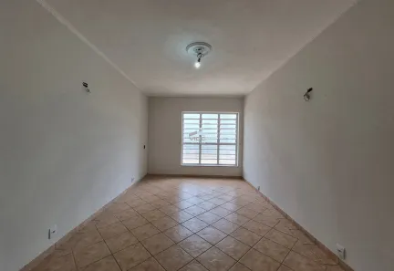 Imóvel Comercial com 3 Quartos para alugar, 111m² no Cambuí, Campinas