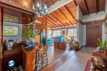 Casa com 3 Quartos à venda, 471m² no Chácara das Pedras, Porto Alegre