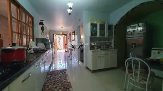 Casa com 3 Quartos à venda, 154m² no Cristal, Porto Alegre