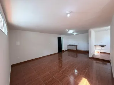 Casa com 1 Quarto para alugar, 45m² no Nova Granada, Belo Horizonte