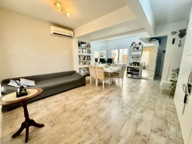 Casa de Condomínio com 3 Quartos à venda, 111m² no Igara, Canoas
