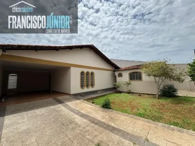 Casa com 3 Quartos à venda, 450m² no Setor Coimbra, Goiânia