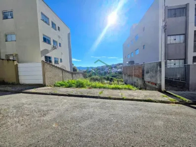 Lote/Terreno à venda, 250m² no Jardim Bandeirantes, Poços de Caldas