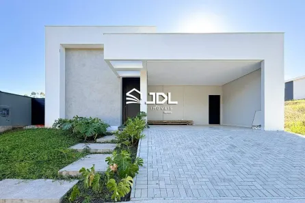Casa com 3 Quartos à venda, 208m² no Ponta Aguda, Blumenau