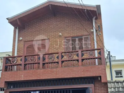 Sobrado com 4 Quartos à venda, 250m² no Jardim Ernestina, São Paulo