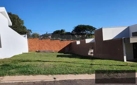 Lote/Terreno à venda, 360m² no Jardim Alvorada, Marília