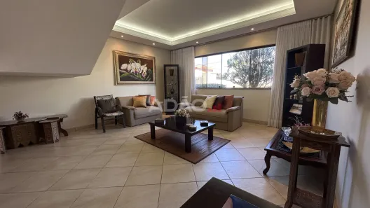 Casa de Condomínio com 4 Quartos à venda, 279m² no Jardins Madri, Goiânia