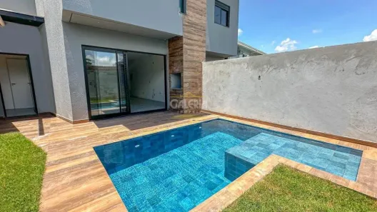 Casa com 3 Quartos à venda, 189m² no Saguaçu, Joinville