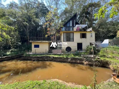 Casa com 1 Quarto à venda, 224m² no Invernada, Embu das Artes