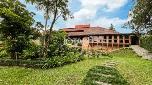 Casa com 3 Quartos à venda, 450m² no Vista Alegre, Curitiba
