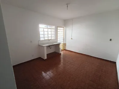 Casa com 1 Quarto para alugar, 50m² no Vila Boa Esperança, Valinhos