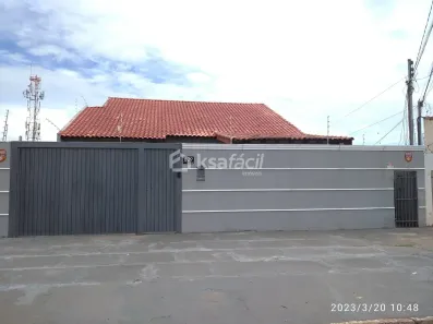 Casa com 5 Quartos à venda, 200m² no Vila Almeida, Campo Grande