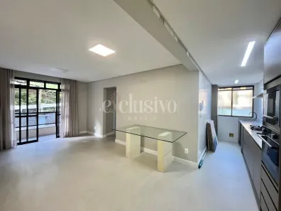 Apartamento com 2 Quartos à venda, 64m² no Coqueiros, Florianópolis