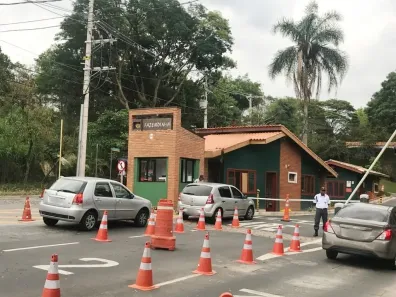 Lote/Terreno à venda, 2500m² no Pousada dos Bandeirantes, Carapicuíba