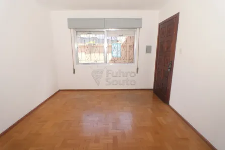 Apartamento com 2 Quartos para alugar, 57m² no Centro, Pelotas